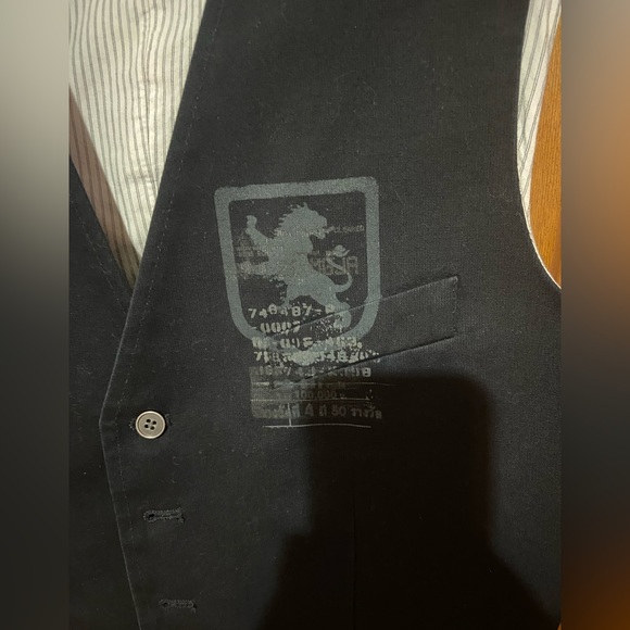 EXPRESS VEST - Picture 2 of 3